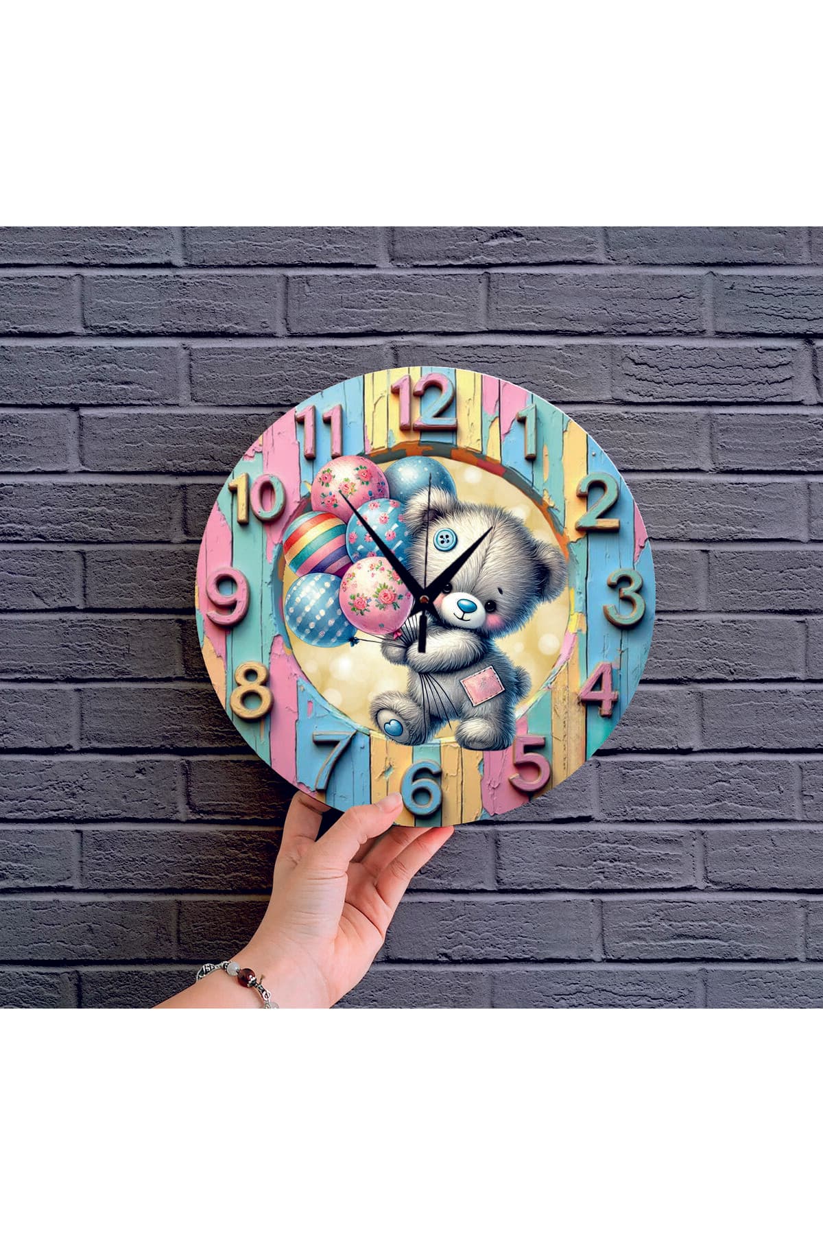 bilge Tasarım 2D GÖRÜNÜMLÜ BASKILI ÇOCUK ODASI Duvar Saati 30 x 30CM