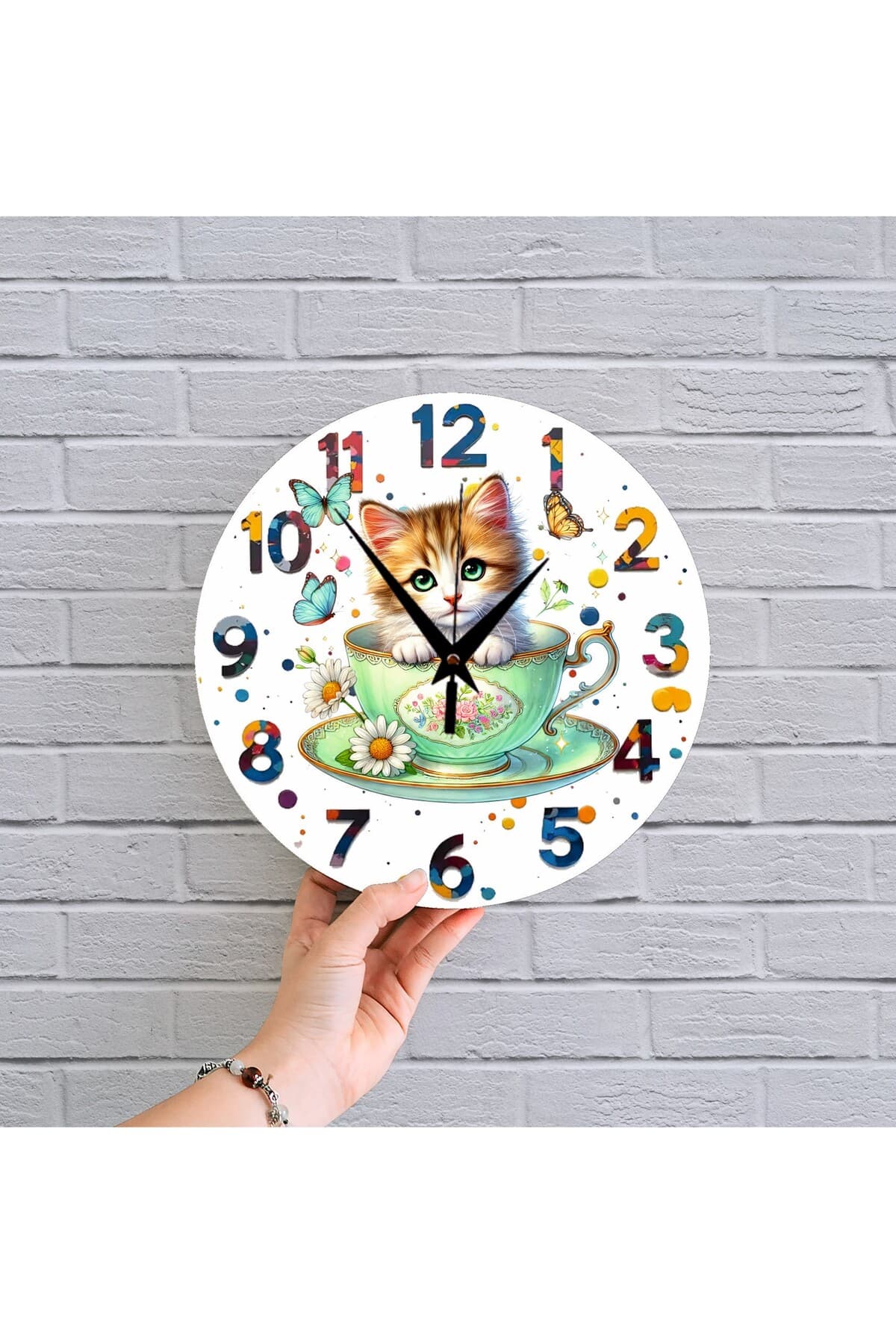 bilge Tasarım Çocuk Odası Duvar Saati 30 x 30 CM