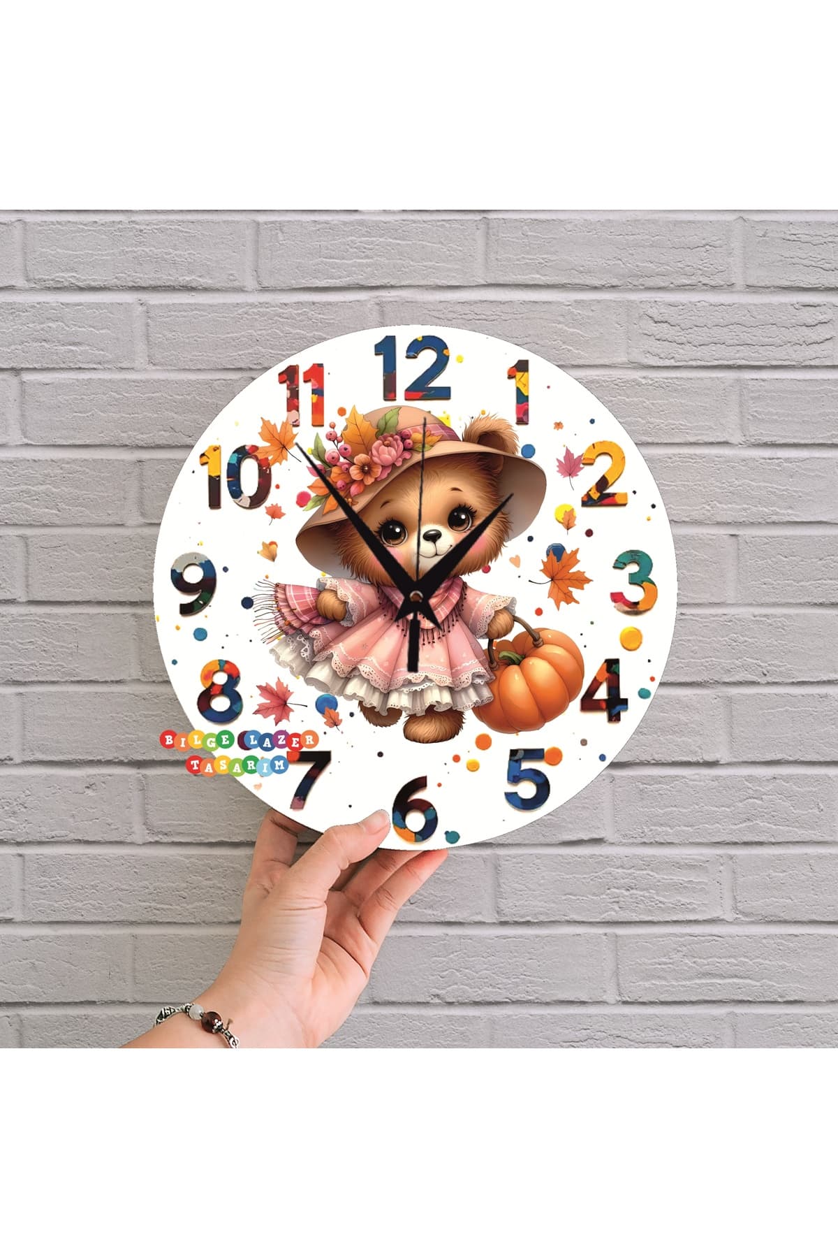 bilge Tasarım Çocuk Odası Duvar Saati 30 x 30 CM