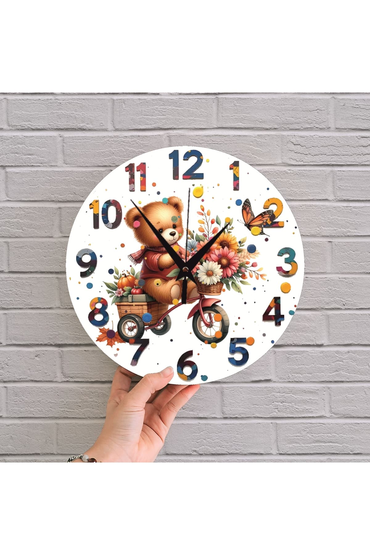 bilge Tasarım Çocuk Odası Duvar Saati 30 x 30 CM